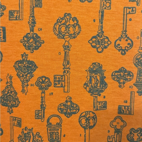 LuLaRoe Classic T, mustard gold, skeleton key motifs, size small - Picture 6 of 9